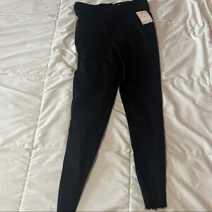 Free People new with tag Black jean leggings size 26